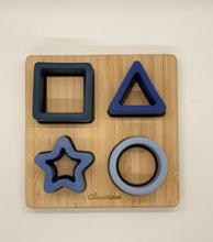 Load image into Gallery viewer, Silicone &amp; Bamboo Star Puzzle by Cleverooo
